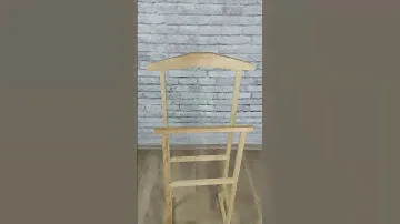 Вешалка напольная деревянная